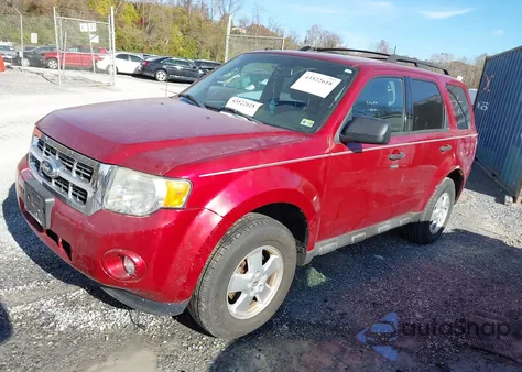 2012 Ford Escape Xlt z USA, uszkodzony, nr VIN 1FMCU9D70CKA63309